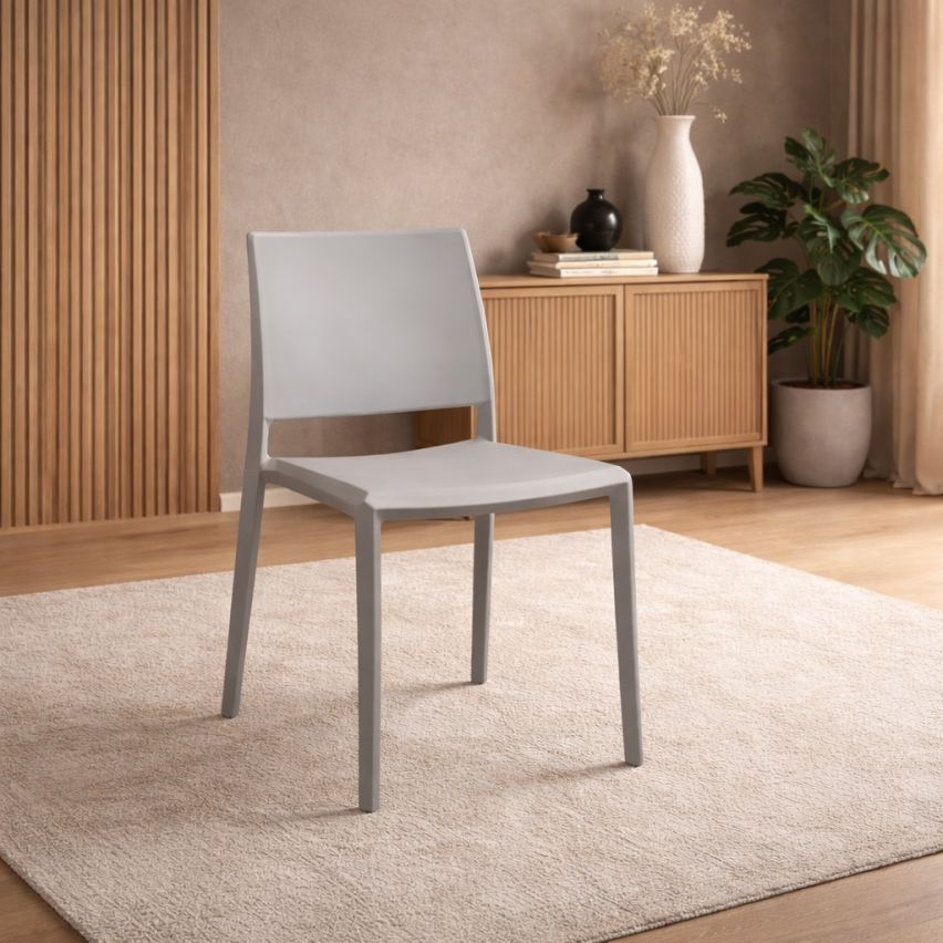 SEDIA IN POLIPROPILENE GRIGIO CHIARO (minimo 2 sedie)